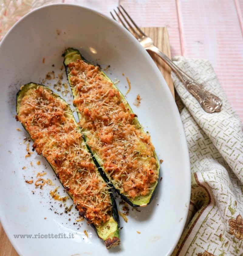 zucchine ripiene di tonno al naturale senza uova grassi glutine low carb (1)