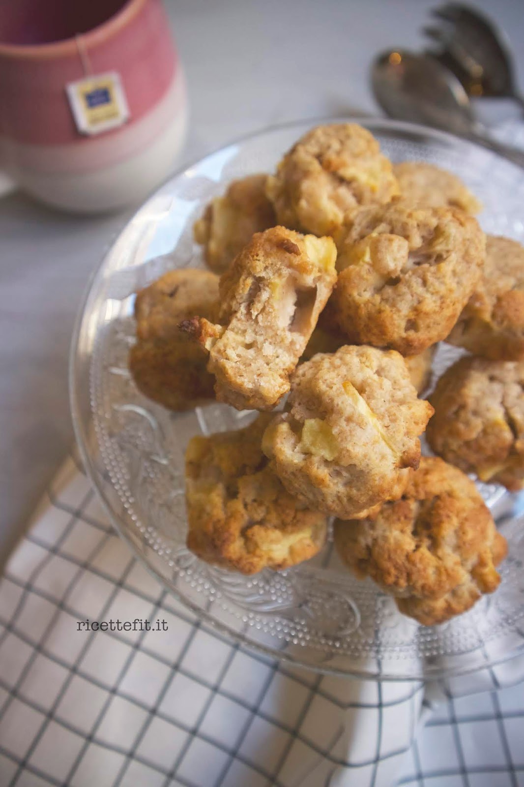 Biscotti morbidi mela senza uova zucchero burro light integrali di LA VIE EST FIT