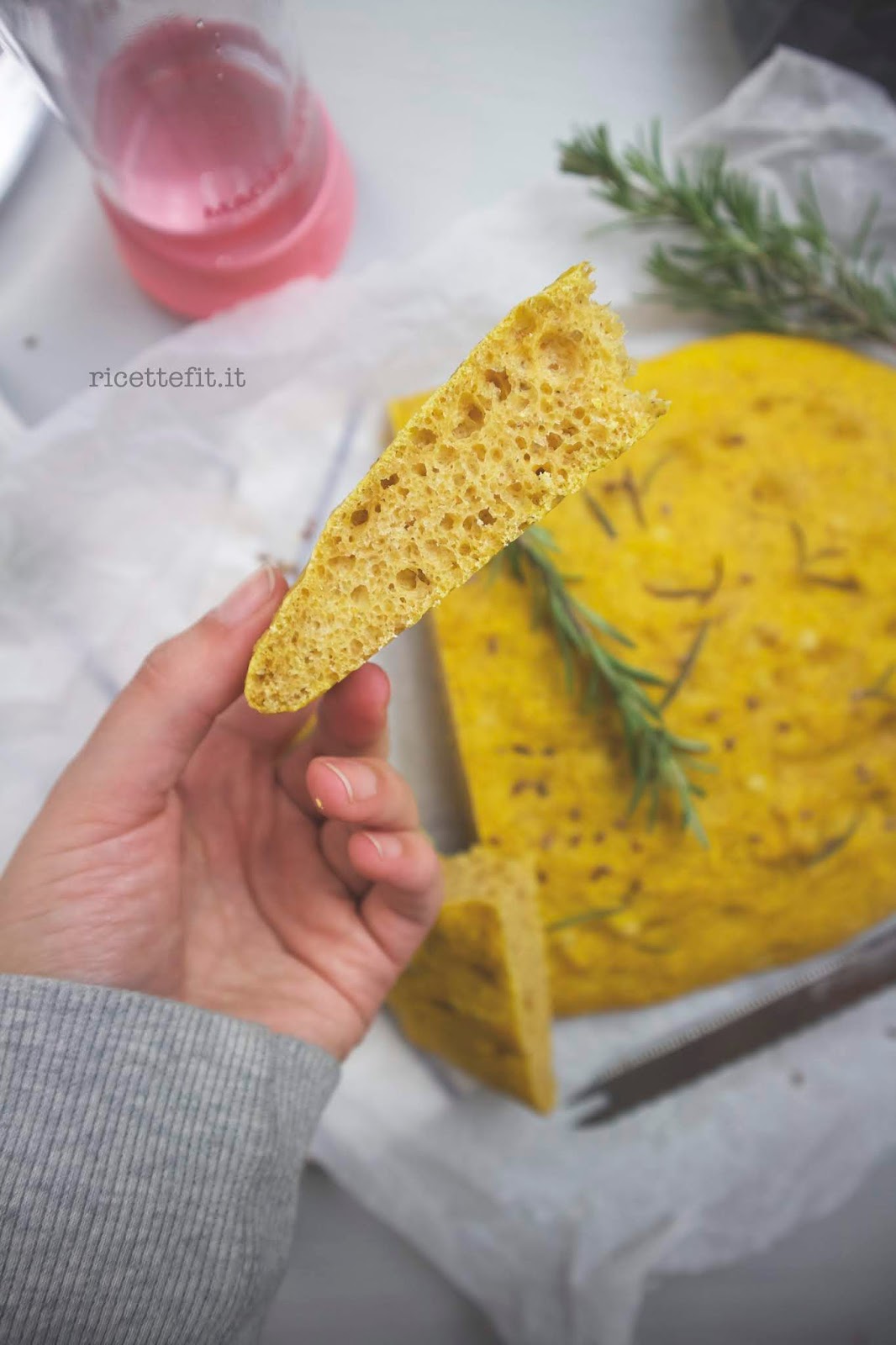 Focaccia alla zucca light senza impasto di LA VIE EST FIT