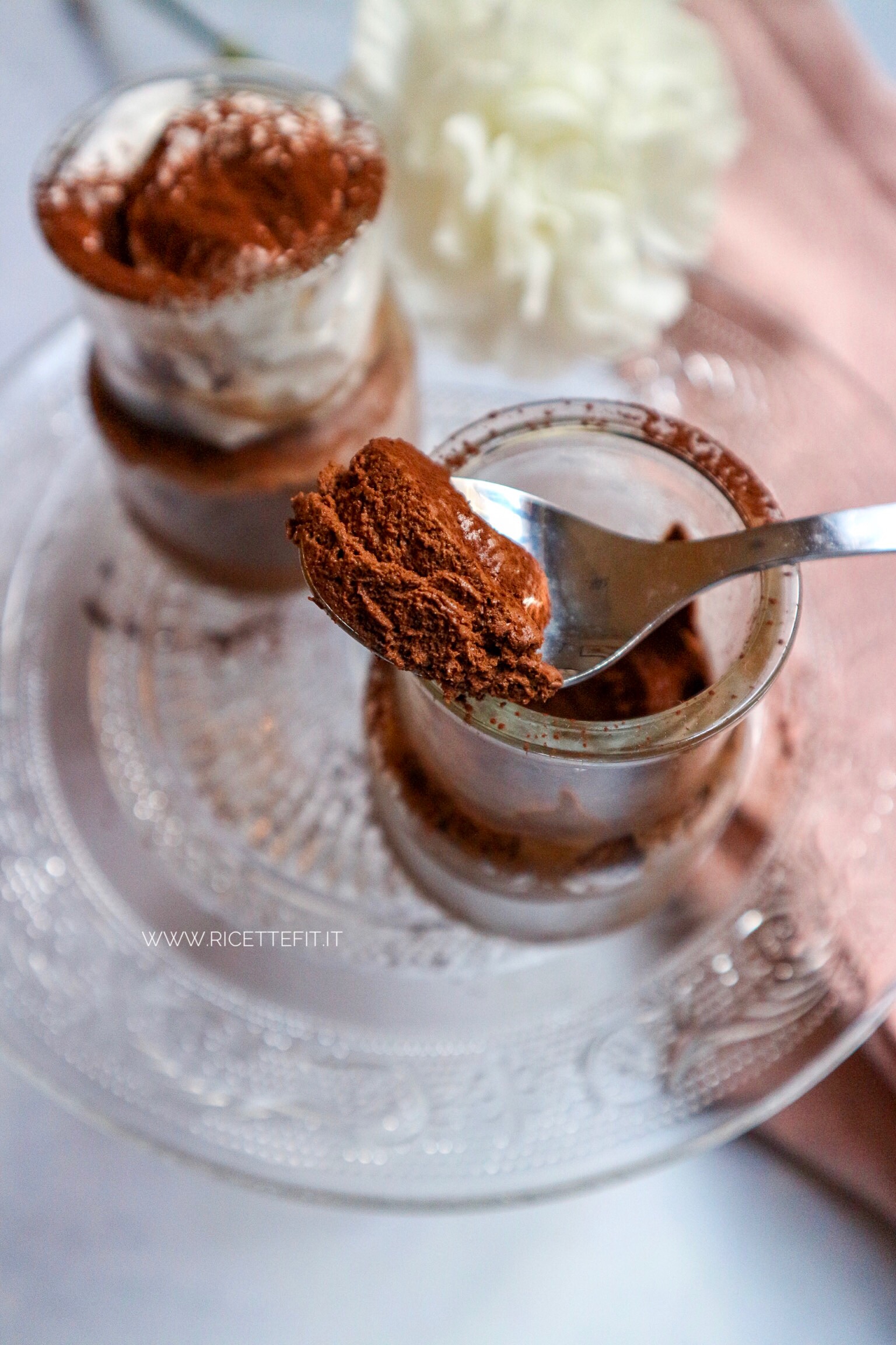 Mousse light al cioccolato senza glutine lattosio panna facile e veloce di LA VIE EST FIT