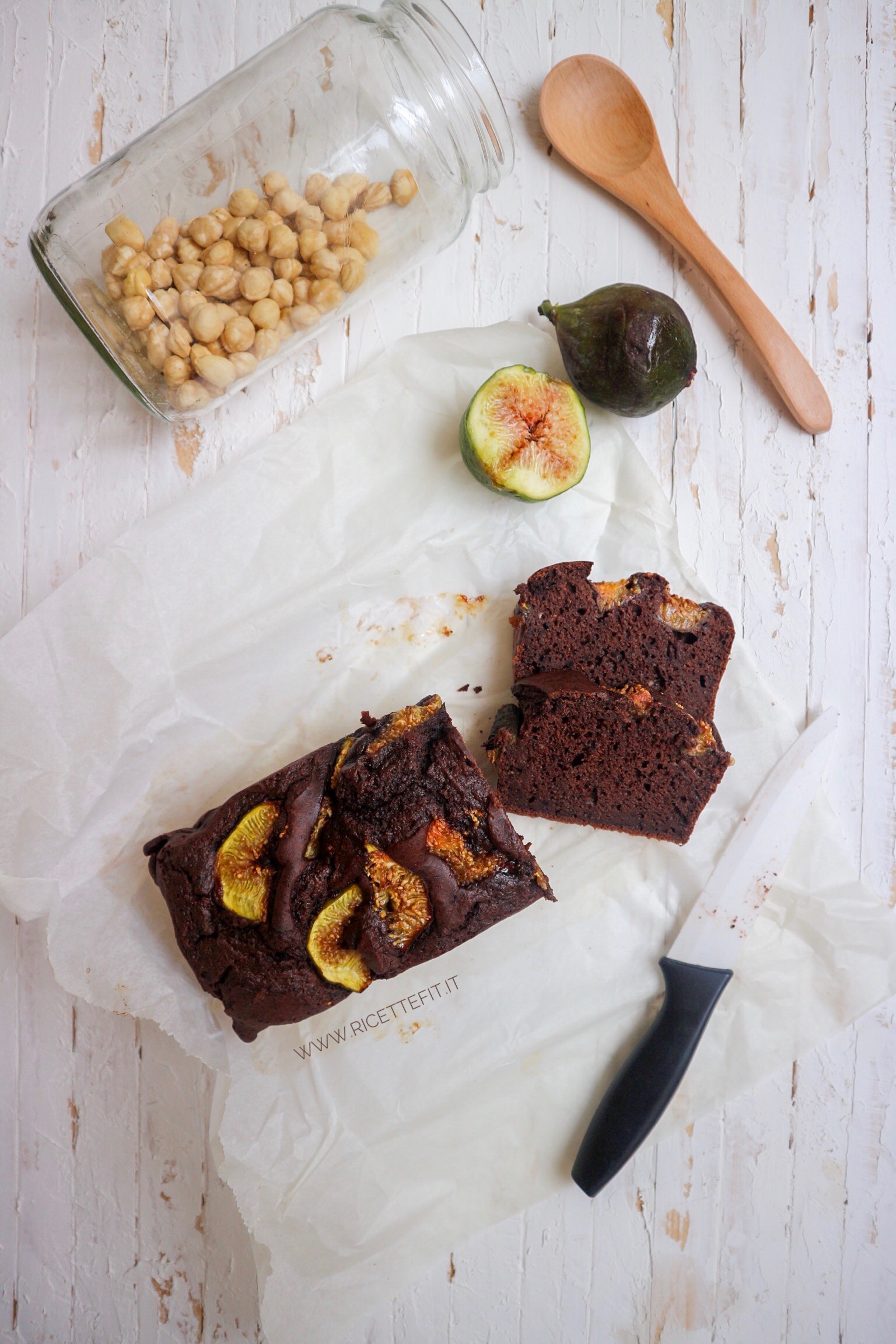 Plumcake proteico cacao e fichi senza zucchero lattosio con lupini di LA VIE EST FIT