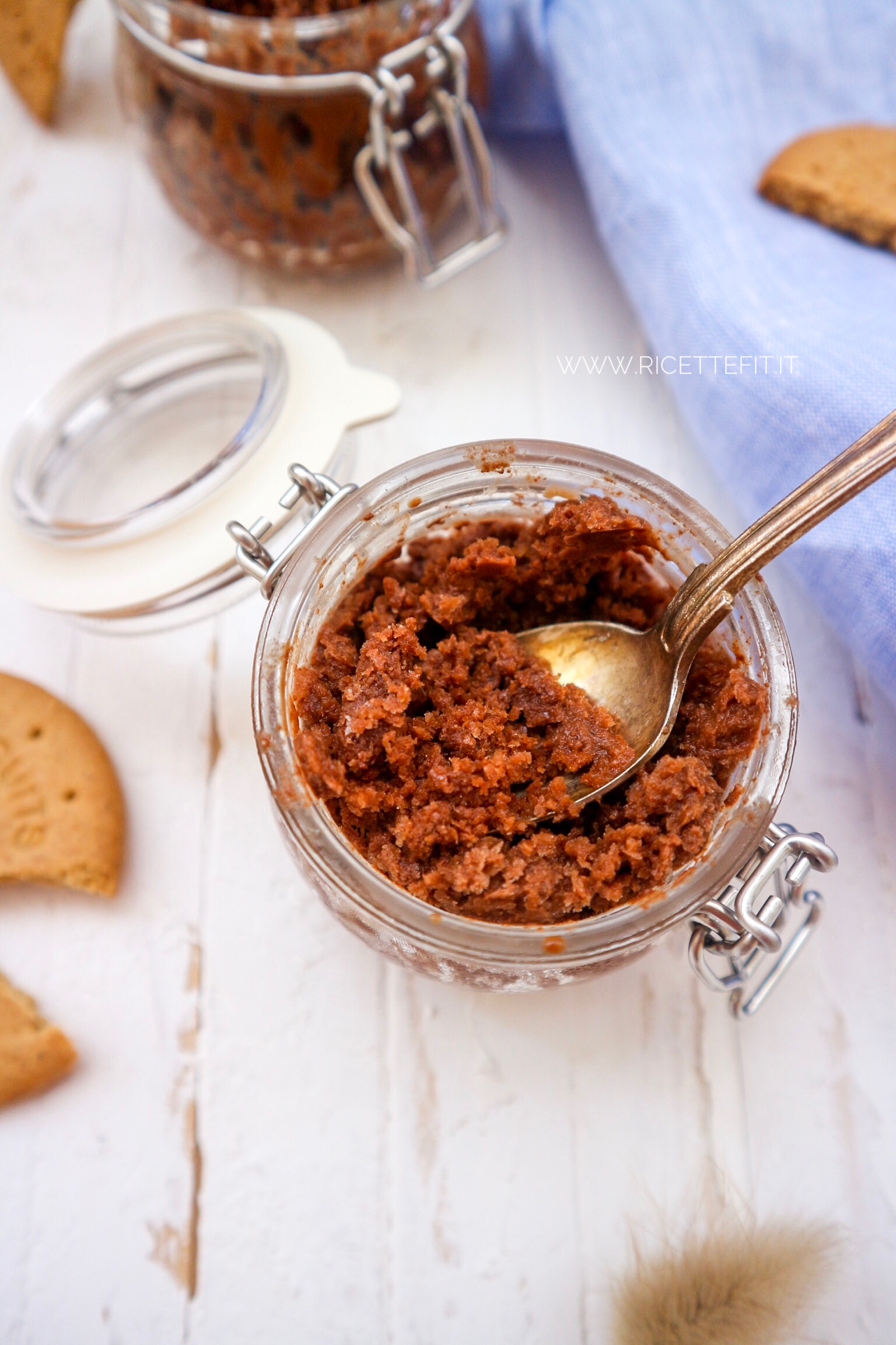 Granita al cioccolato senza lattosio e con pochi zuccheri, facile e veloce di LA VIE EST FIT