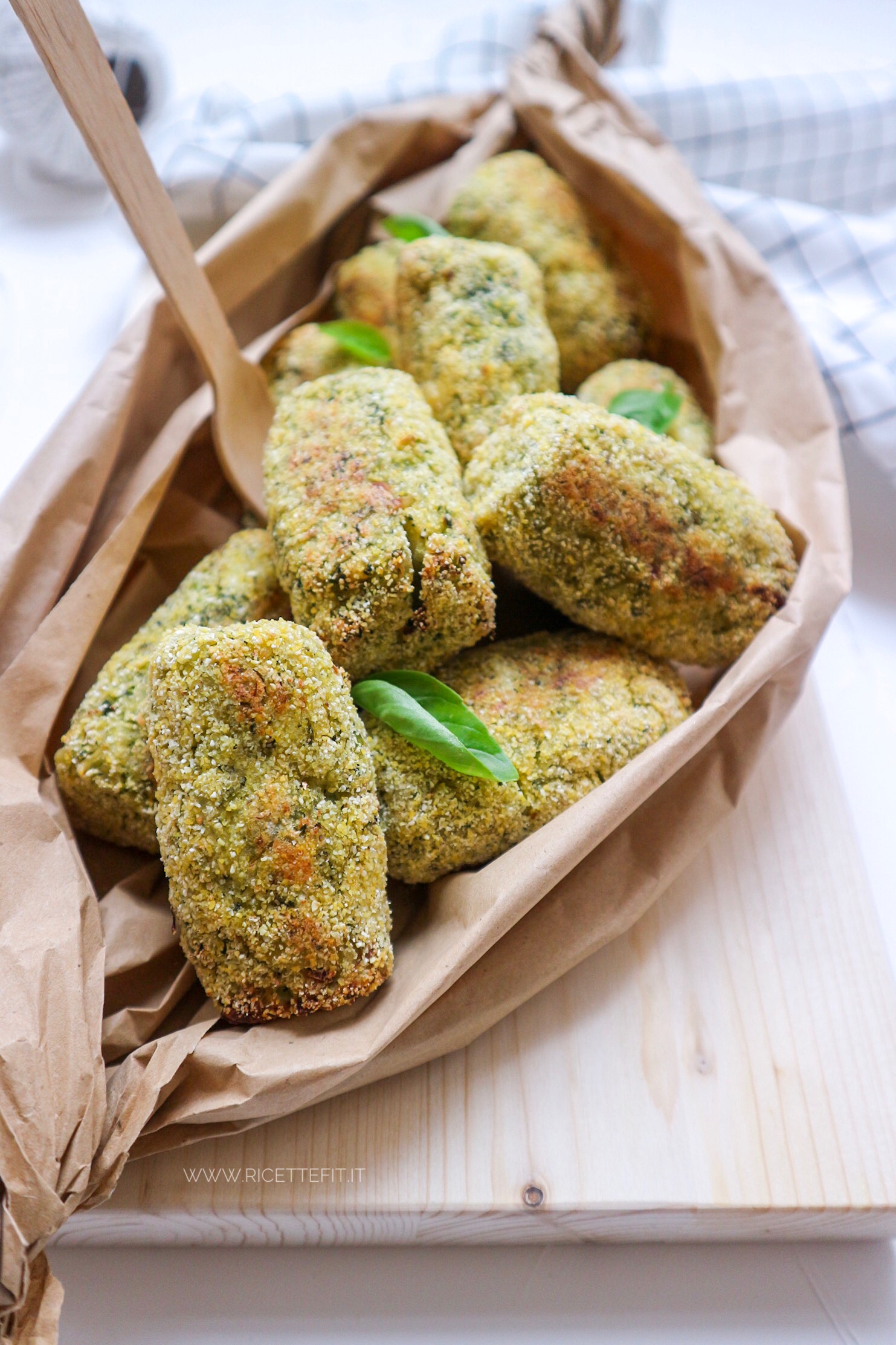 Crocchette di patate e broccoli senza glutine senza uova senza lattosio e light di LA VIE EST FIT