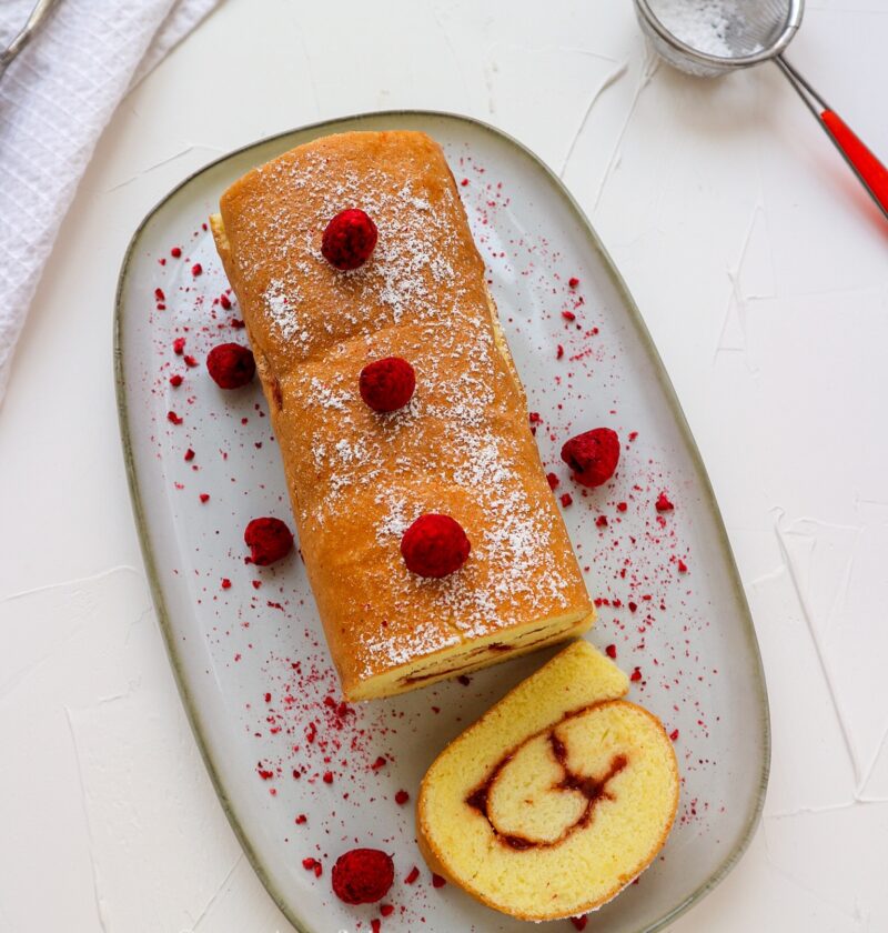 Rotolo alla marmellata facile e veloce light senza zucchero morbido di LA VIE EST FIT