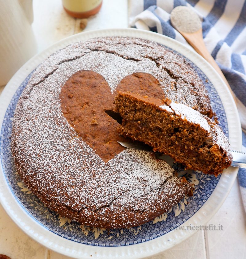 Torta light al grano saraceno, senza uova, burro, lattosio, glutine di LA VIE EST FIT