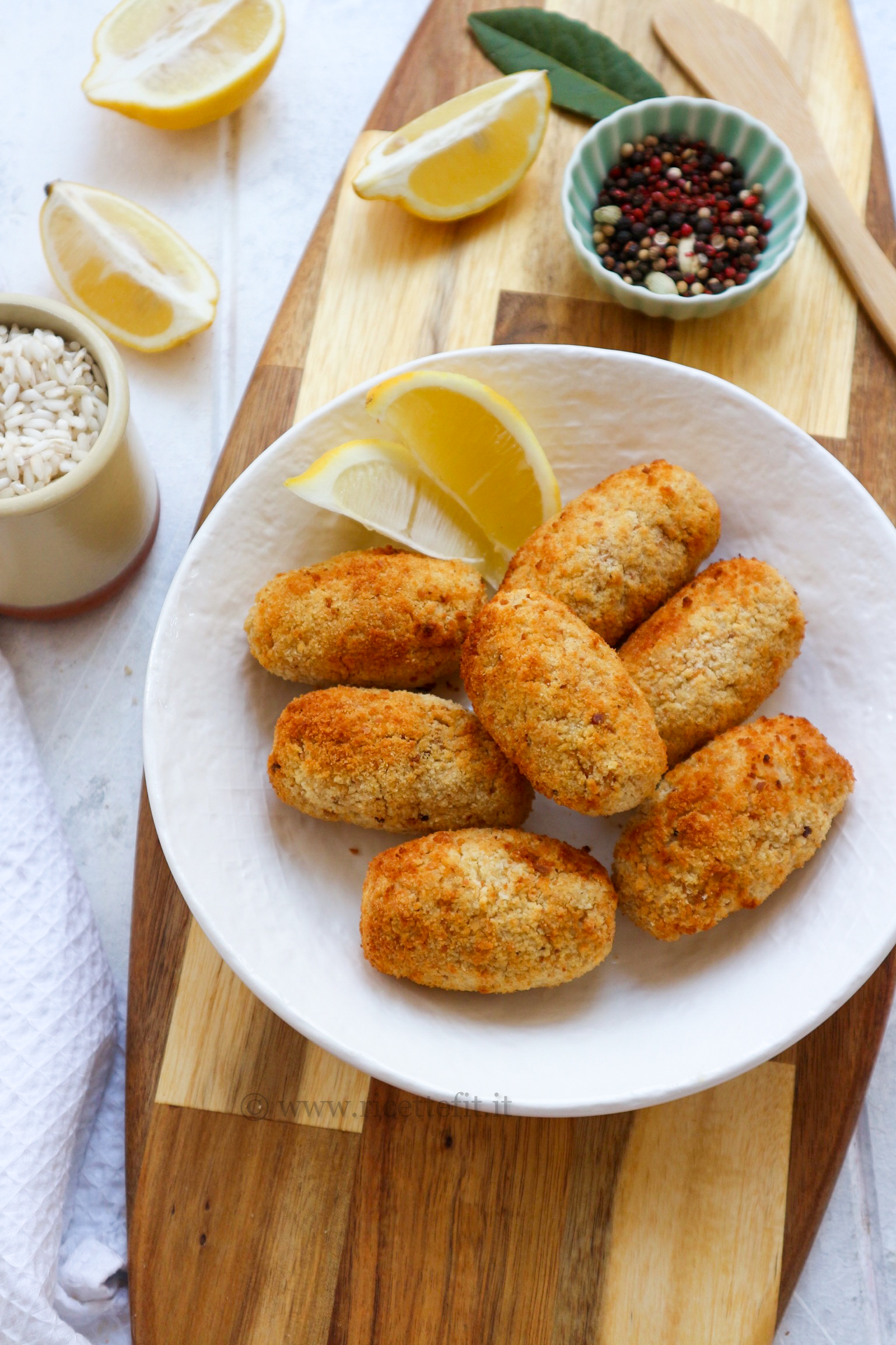 Arancini di riso al limone senza uova e lattosio vegan cotti in friggitrice ad aria di LA VIE EST FIT